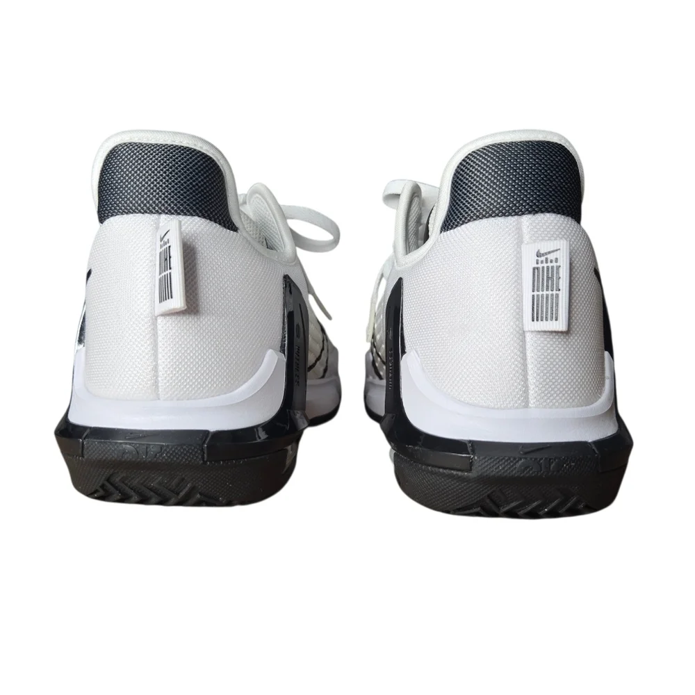 Nike Mens Lebron James Witness 6 VI TB Basketball Shoes 9.5 DO9843-100